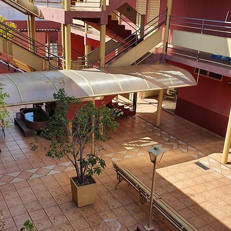 Hotel Sta Monica Марилия Экстерьер фото